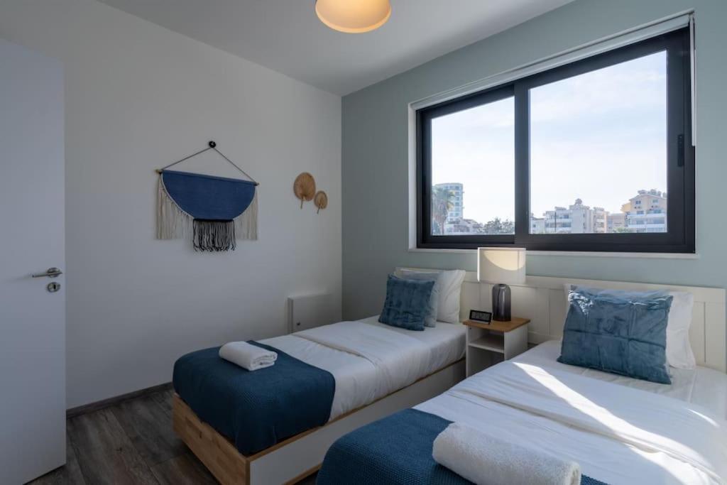 Thalassa 2-Bedroom Apartment In Ларнака Екстериор снимка